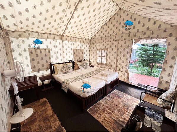 Deluxe Tent | 1 bedroom, bed sheets - Kumbh Camp India by Adhvanta (Karchana)
