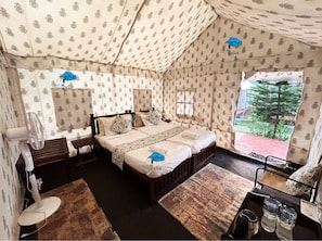 Deluxe Tent | Bed sheets