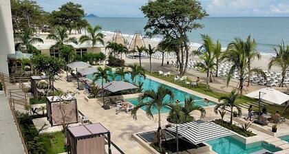 Gorgeous views of the Pacific Ocean