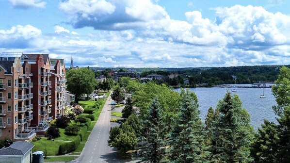 Exterior - Le Littoral (Magog)