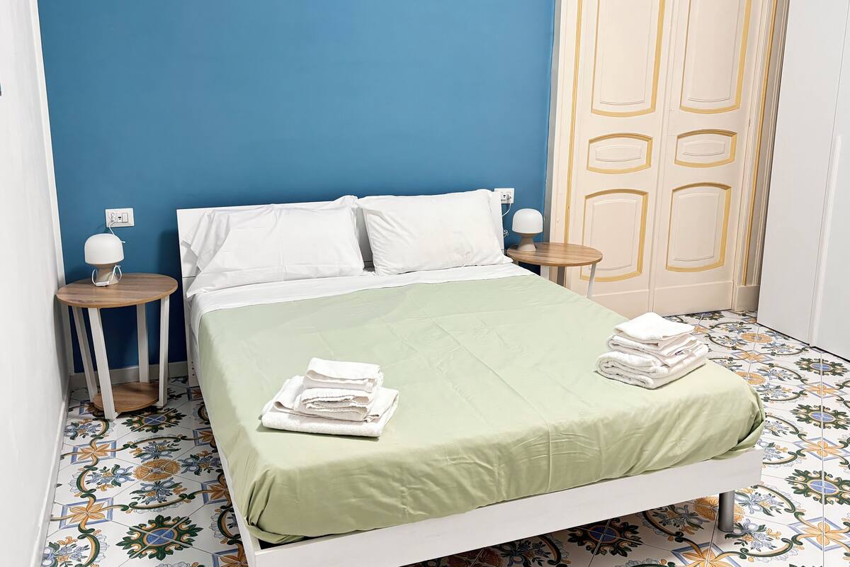 Camera Superior con letto matrimoniale o 2 letti singoli, vista città | Biancheria da letto di alta qualità, materassi a doppio strato