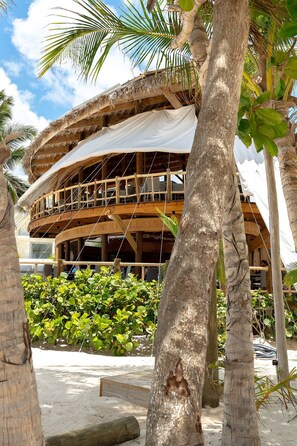 Exterior - Beach Haven 1BDR Condo Paseo Playa Coral - 305 (Punta Cana)