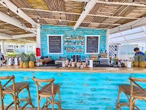 Bar (en el alojamiento)