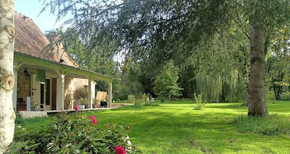 Apartment with terrace in the Bourbonnais countryside