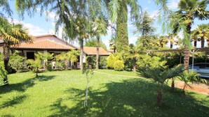 Exterior - Bungalow mit Schönem Garten und Klimaanlage (Porec)