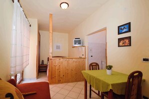 Studio (Studio in Strandnähe (ISTPUL495). ) | 2 phòng ngủ, truy cập Internet không dây miễn phí 