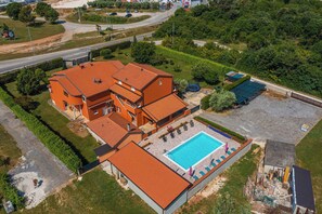 Exterior - Apartments in Pula/istrien 11169 (Pula)