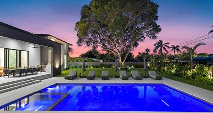 9BR Sophisticated Villa Ruby