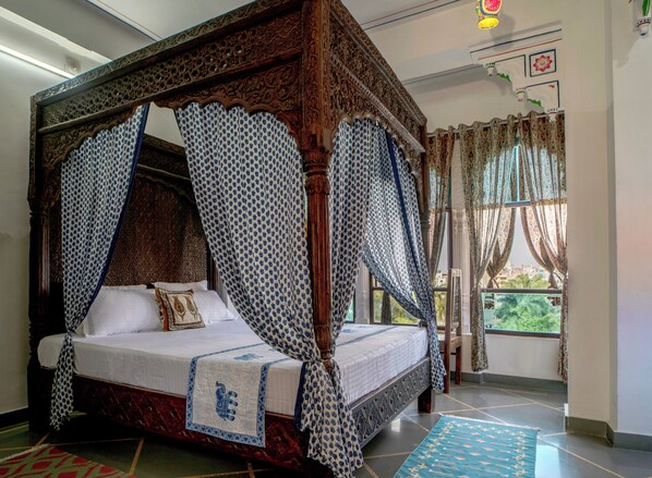 Superior Double Room, Lake View | Free WiFi, bed sheets - Soham Haveli Udaipur (Udaipur)