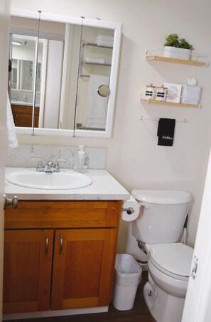 ヘアドライヤー、タオル