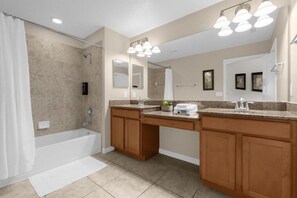 Hair dryer, towels - 5 Bedrooms / 4 Bathrooms / Paradise (8980 CoP) (Kissimmee)