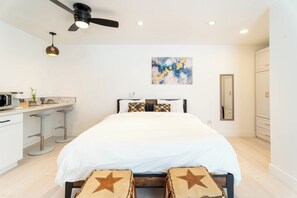 1 bedroom, iron/ironing board, WiFi, bed sheets