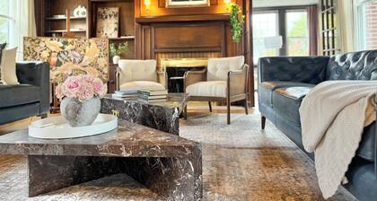 The Colonial Mt. Lebanon by Luxe PGH