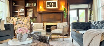 The Colonial Mt. Lebanon by Luxe PGH