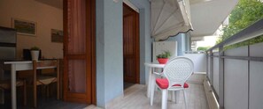 Apartment (Ferienwohnung mit Klimaanlage (VENVEN) | Balcony