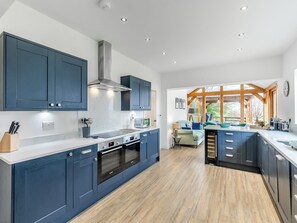 Geschirrspüler, Hochstuhl