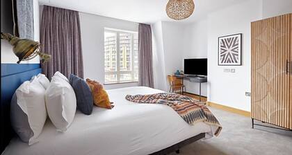 Central Stays by REMOTLYS.com