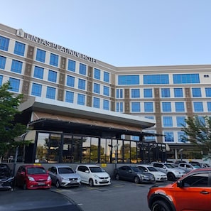 Exterior - Lintas Platinum Hotel (Kota Kinabalu)