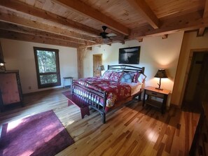 5 soverom, strykejern/-brett, reiseseng for barn og wi-fi