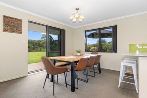 Dining - Magical Waipu - Central Family Holiday Home (Waipu)