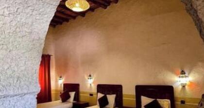 Le saharien chez ibrahim Triple room