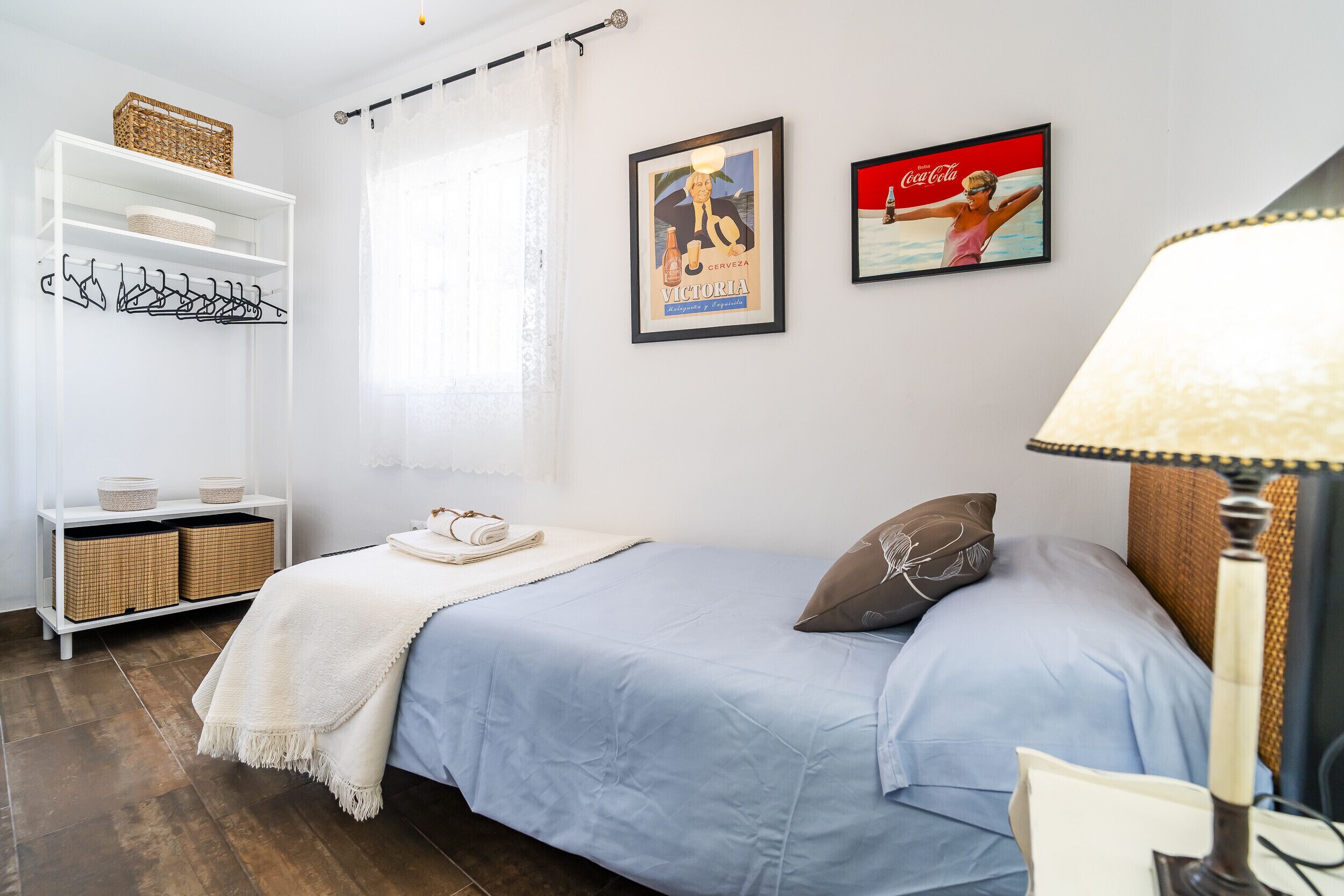 2 多间卧室、熨斗/熨衣板、免费 WiFi、床单