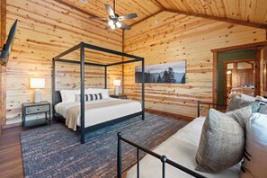 6 chambres, fer et planche à repasser, lit de bébé portatif