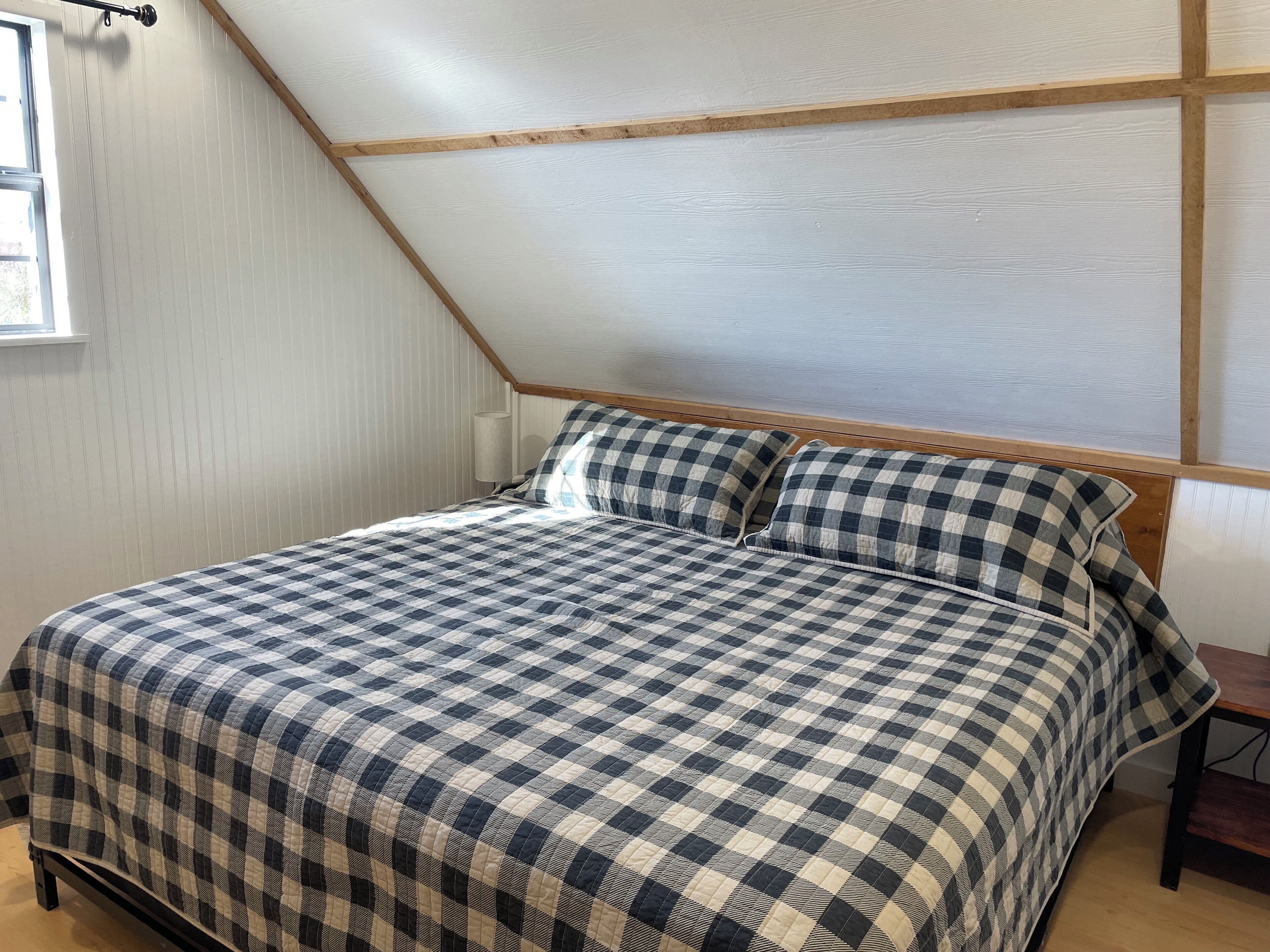 1 soverom, internettilgang og sengetøy