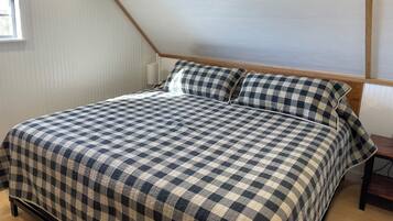 1 bedroom, internet, bed sheets