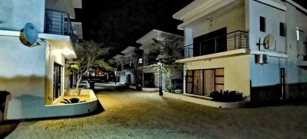 Exterior - This property is no longer available on this platform. Please do not book. (Windhoek)