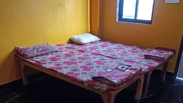 Air-cold Room | 2 bedrooms, free WiFi