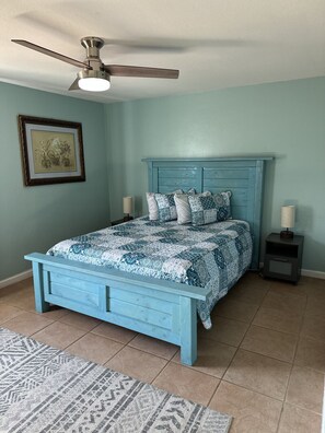 3 bedrooms, desk, iron/ironing board, free WiFi