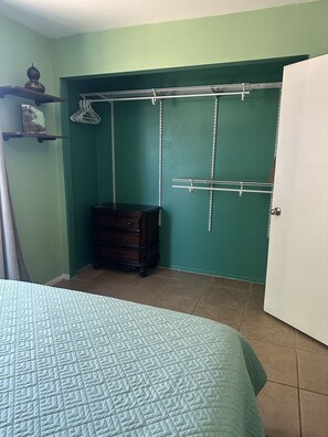 3 chambres, bureau, fer et planche à repasser, Wi-Fi gratuit