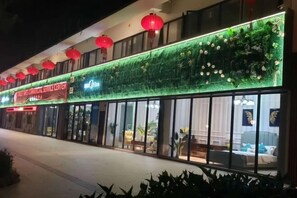 未分類圖片，第 2 張 (共 13 張)，按鈕