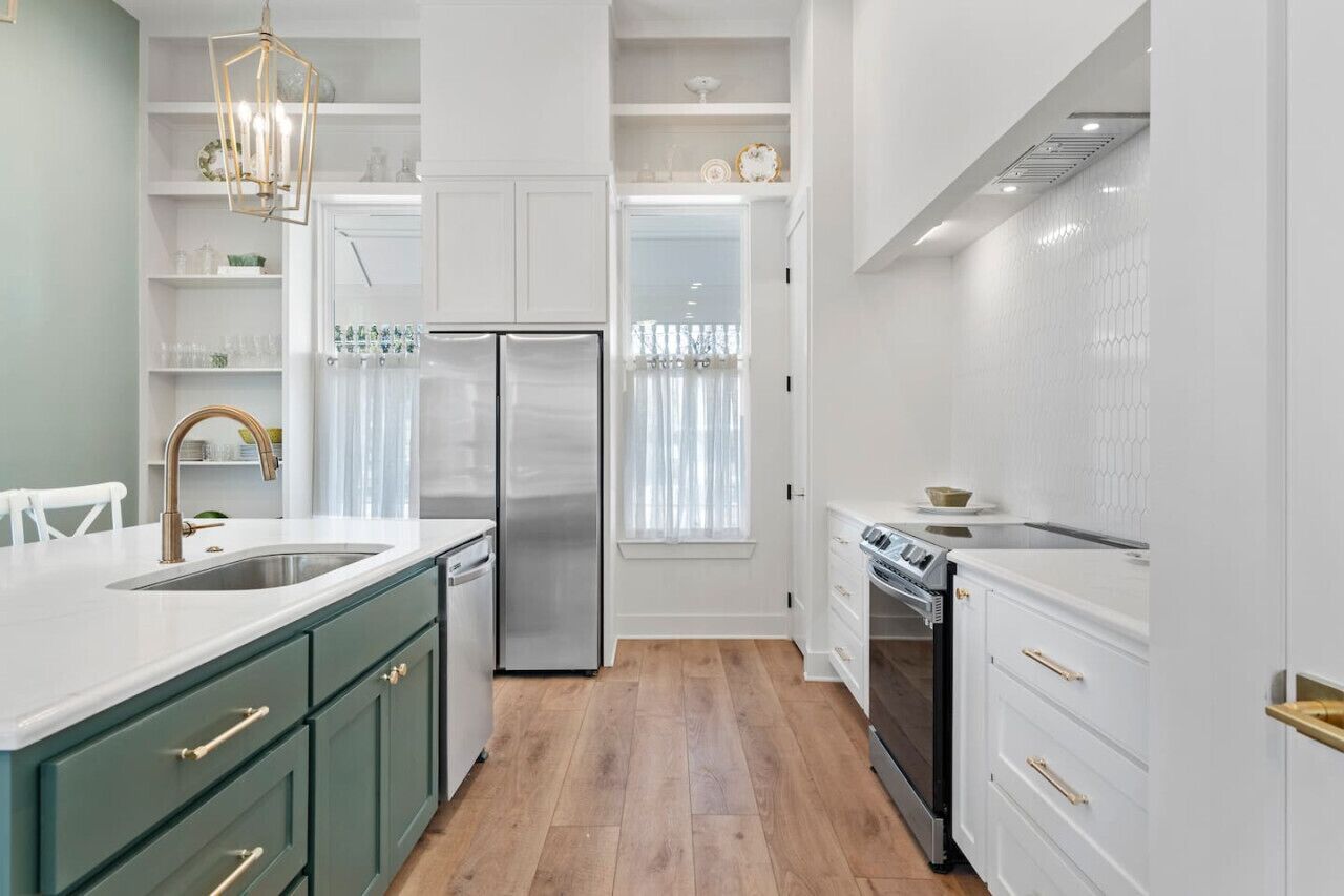 Refrigerador, microondas, horno, placa de cocina