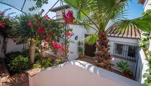 Property grounds - Luxury Villa with Sea View, Private Heated Pool (Optional) (La Herradura)