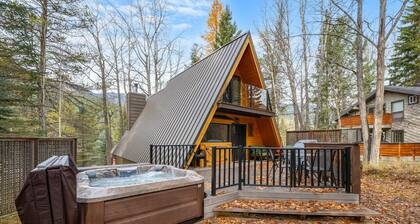 Little Bear Lodge | Slope-Side | A-Frame | Hot Tub