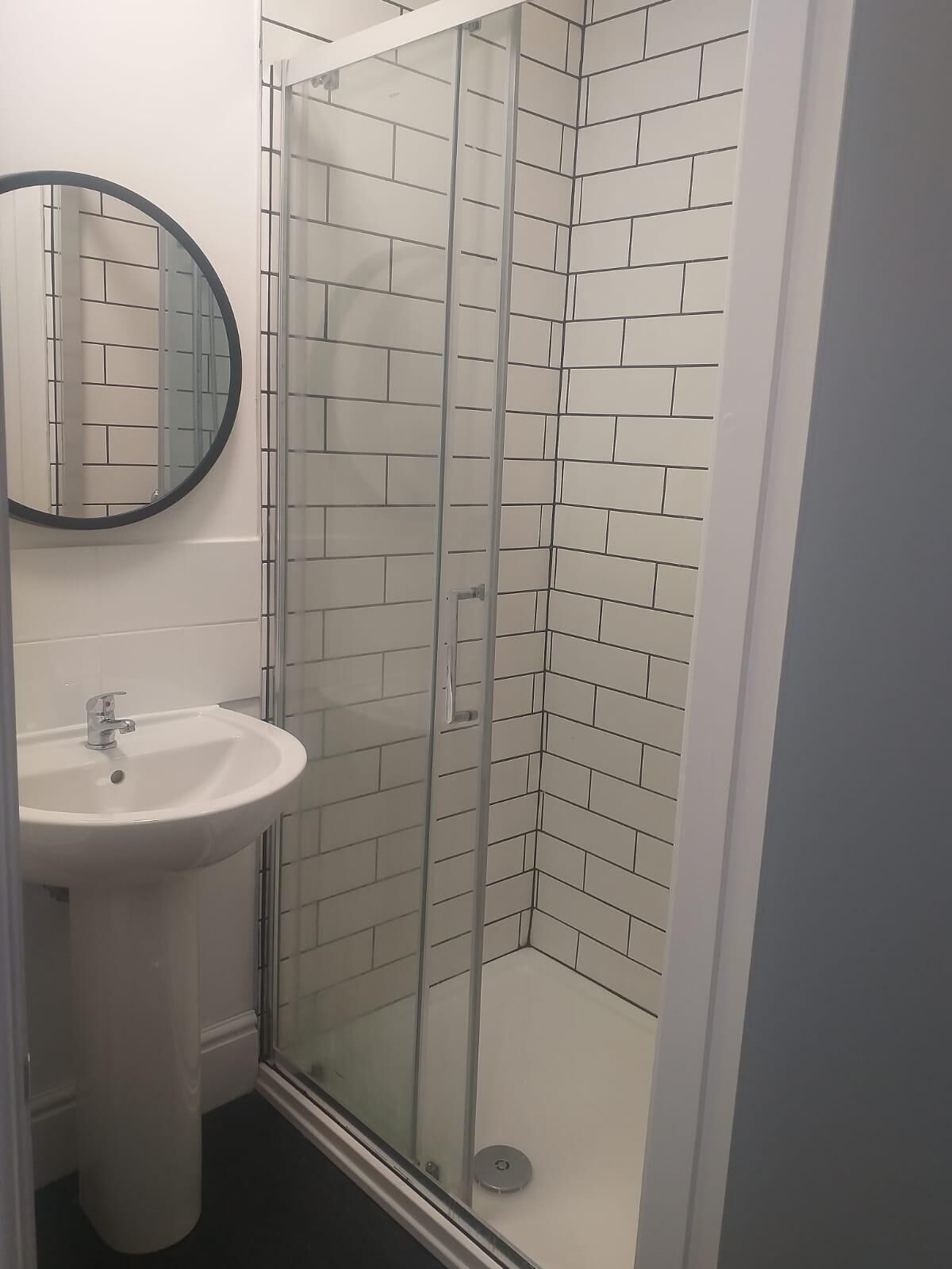 House | Bathroom