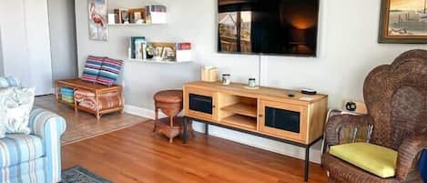 TV