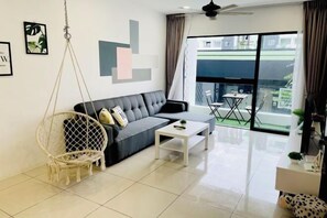 Cots/infant beds - Ipoh The Manhattan Suites Apartment by IWH (Ipoh)