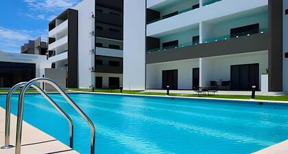 Marina cerritos Torre 1