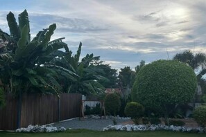 Unclassified image, 3 of 27, button - 1949 Dreamy Home (Panglao Municipality)