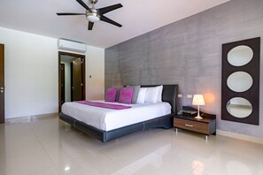 2 bedrooms, Internet, bed sheets, wheelchair access - Apartment with private pool, stunning views and modern amenities (Playa del Carmen)