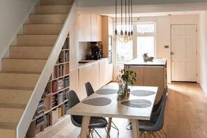 Dining - Architect-designed 2-bed home (Croydon)