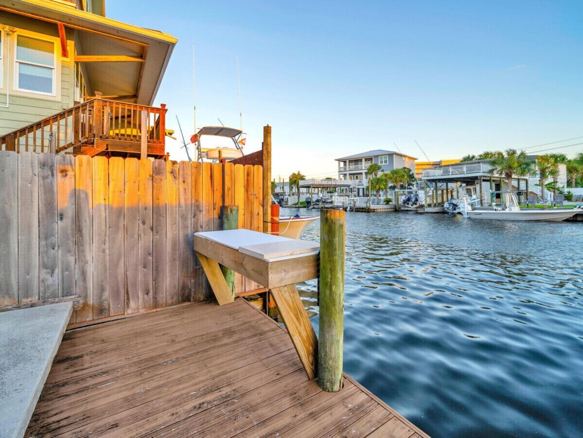 Photo 31 of Yellowfin Trace: Private pool! On the canal!