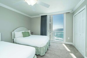 2 bedrooms, desk, iron/ironing board, WiFi