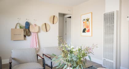 Seashore Suites by AvantStay – Modern Comfort Steps from La Jolla Cove