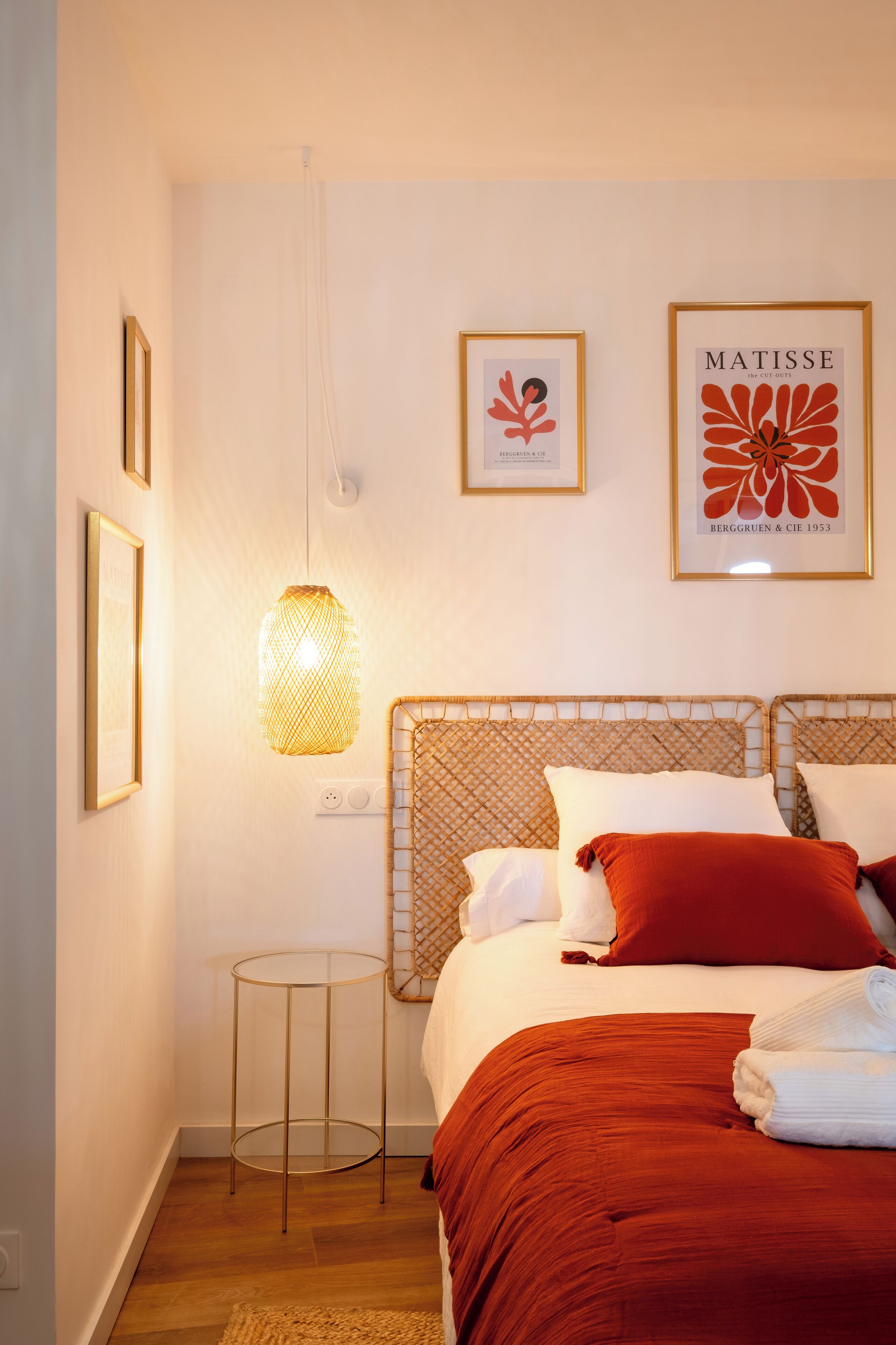 2 Schlafzimmer, Bügeleisen/Bügelbrett, Bettwäsche