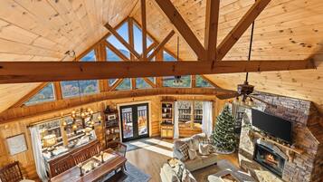 Fireplace, DVD player