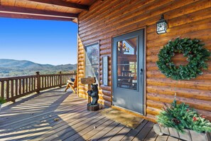 Terrace/patio - Chasing Views – Unforgettable Blue Ridge Escape with Panoramic Mountain Views (Fannin County)